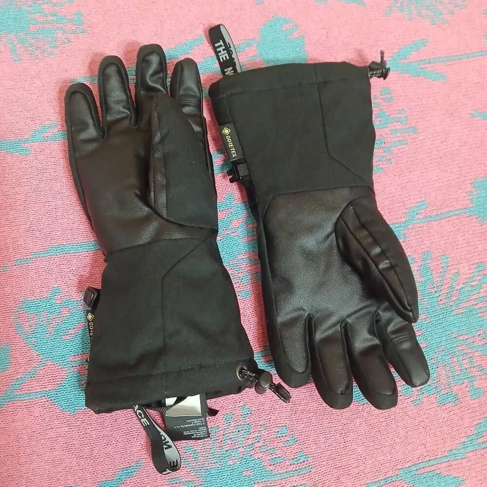 The north face womens small black ski gloves waterproof
